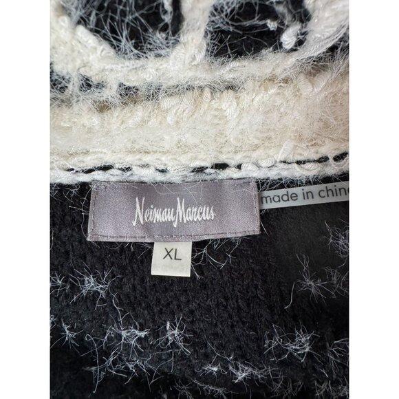 Neiman Marcus XL Fuzzy Knit Black & White Polka Dot Sweater - Picture 11 of 16